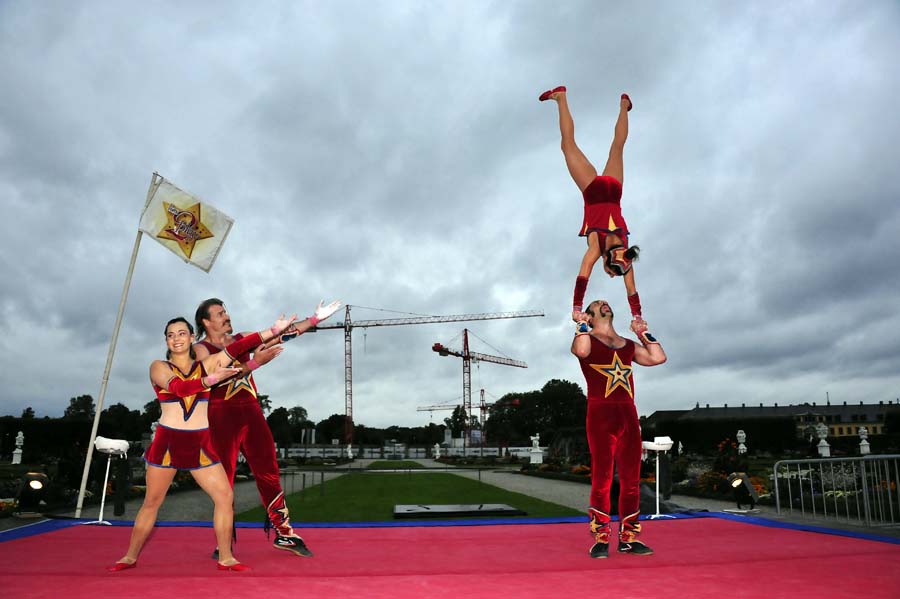 502102-KF-20110722-Fr-cMahramzadeh