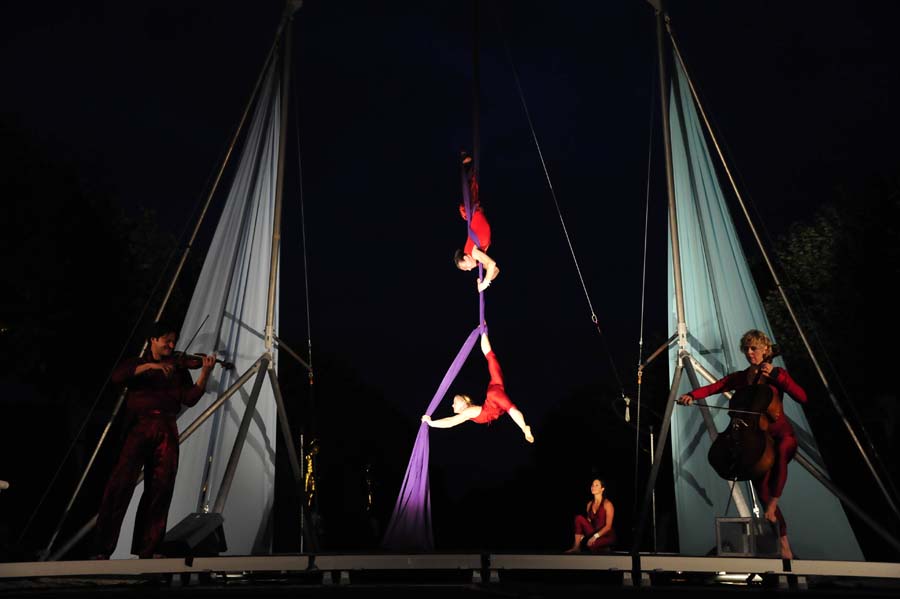 503642-KF-20110722-Fr-cMahramzadeh