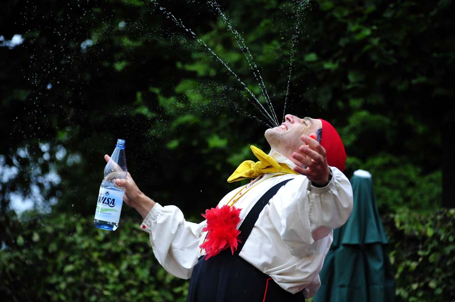 508342-KF-20110724-So-cMahramzadeh