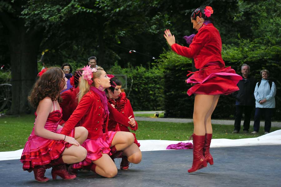 509867-KF-20110724-So-cMahramzadeh