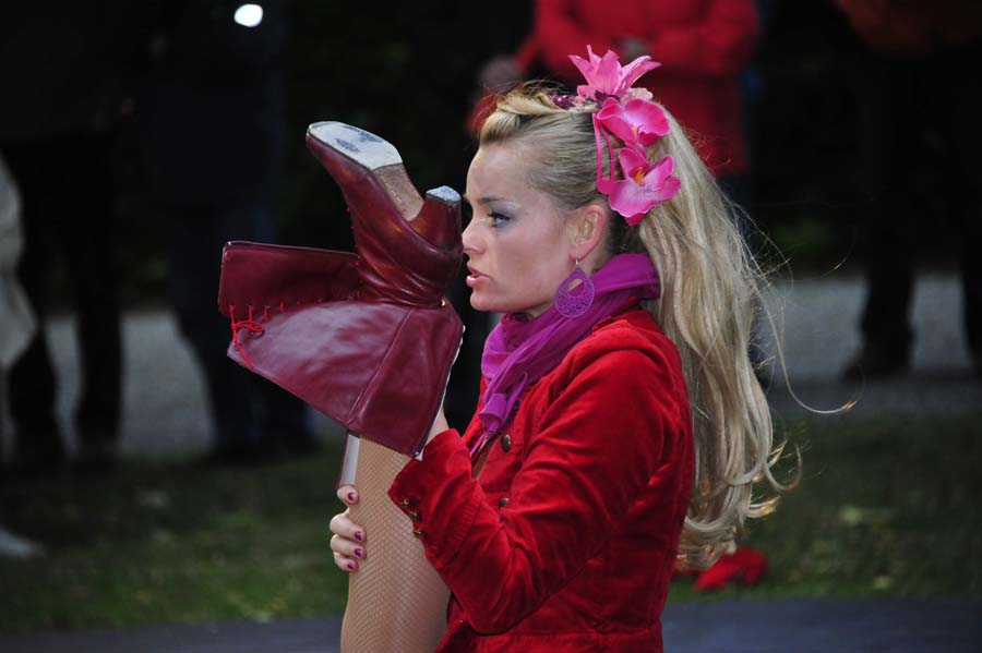 510037-KF-20110724-So-cMahramzadeh