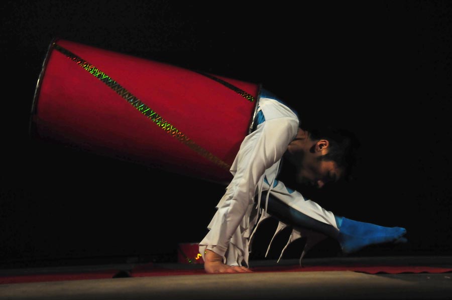529462-KF-20110730-Sa-cMahramzadeh