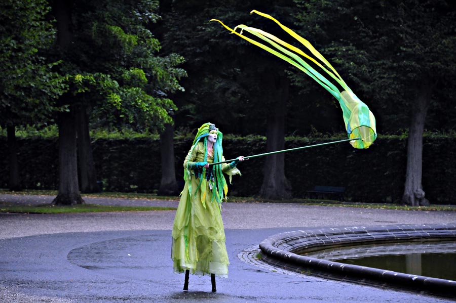 530812-KF-20110731-So-cMahramzadeh