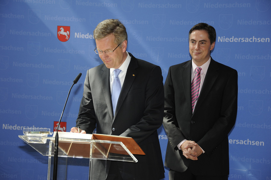 27050-BP-Wulff-in-Hannover-20110518-cMahramzadeh