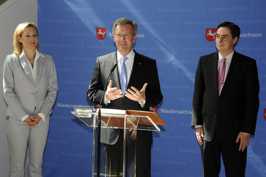 27395-BP-Wulff-in-Hannover-20110518-cMahramzadeh