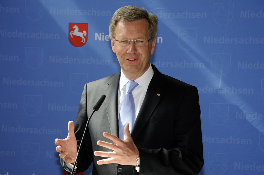 27450-BP-Wulff-in-Hannover-20110518-cMahramzadeh