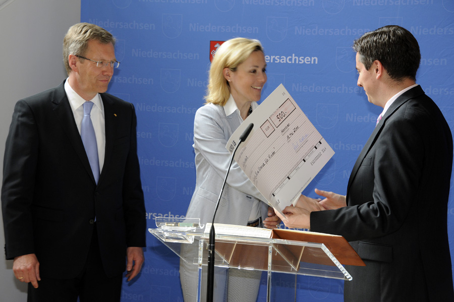 28065-BP-Wulff-in-Hannover-20110518-cMahramzadeh