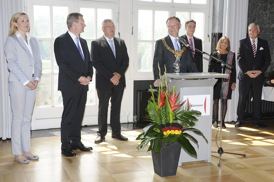 29900-BP-Wulff-in-Hannover-20110518-cMahramzadeh