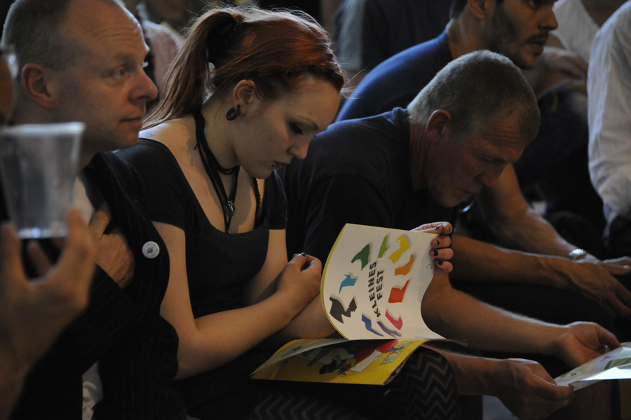 441342-KF-20110711-Mo-cMahramzadeh