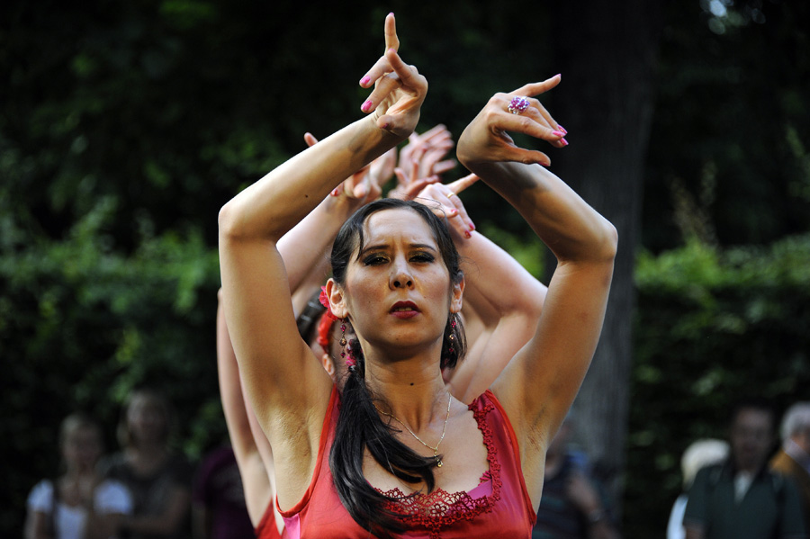 200-450992-KF-20110712-Di-cMahramzadeh