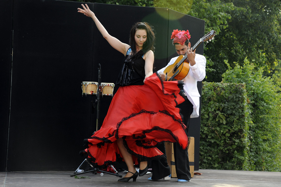 449217-KF-20110712-Di-cMahramzadeh