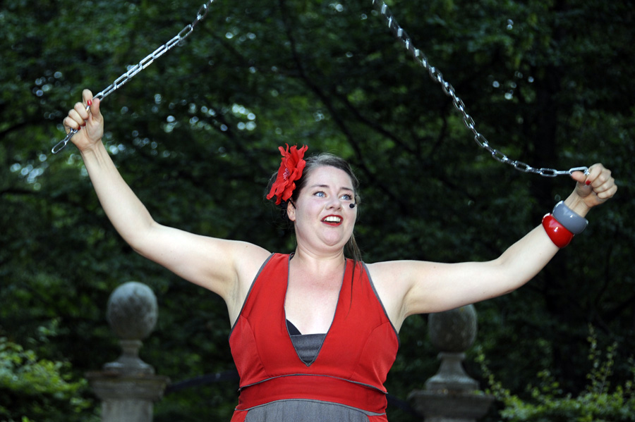 451802-KF-20110712-Di-cMahramzadeh