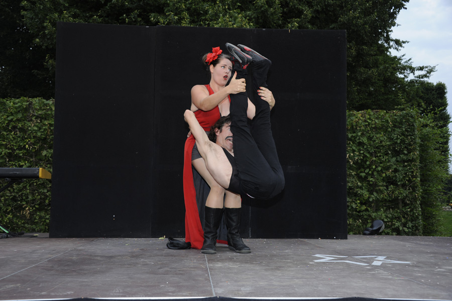 453162-KF-20110712-Di-cMahramzadeh