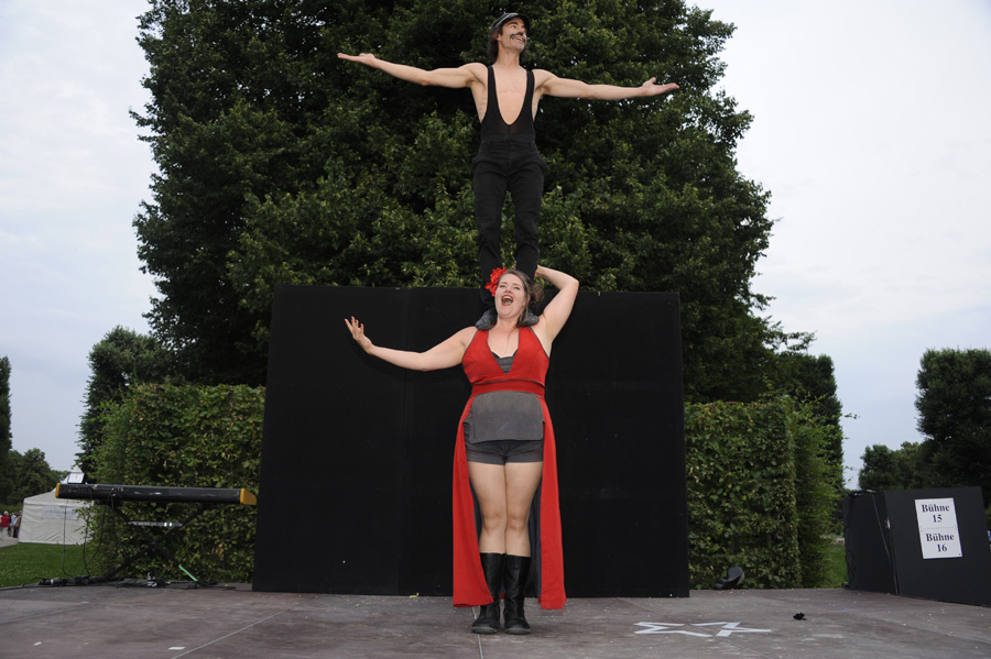 453512-KF-20110712-Di-cMahramzadeh