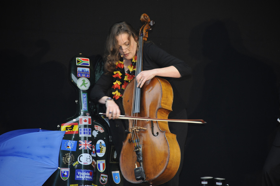 457312-KF-20110713-Mi-cMahramzadeh