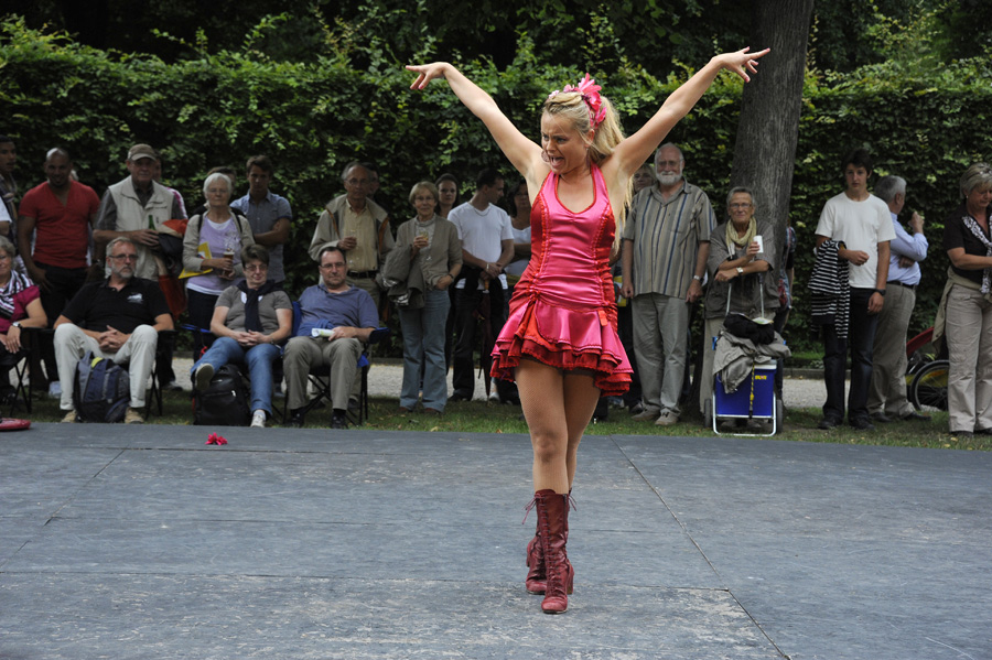 474367-KF-20110716-Sa-cMahramzadeh