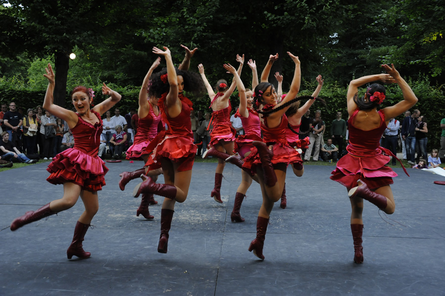 475237-KF-20110716-Sa-cMahramzadeh