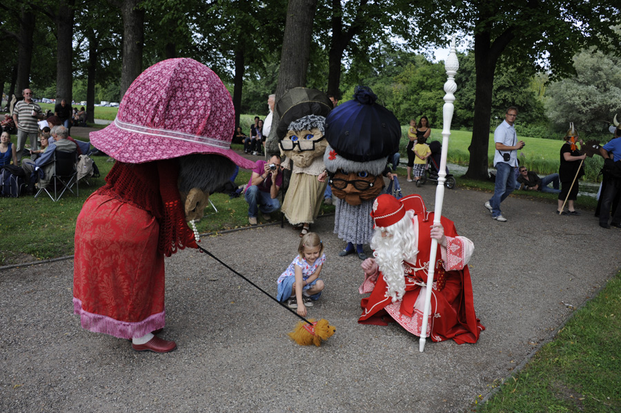 472462-KF-20110716-Sa-cMahramzadeh