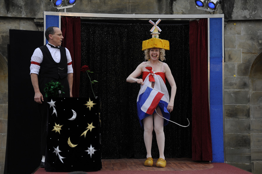 475877-KF-20110716-Sa-cMahramzadeh