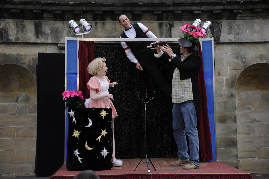 476257-KF-20110716-Sa-cMahramzadeh