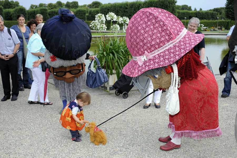 476977-KF-20110716-Sa-cMahramzadeh