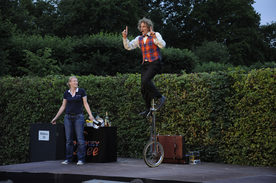 477422-KF-20110716-Sa-cMahramzadeh