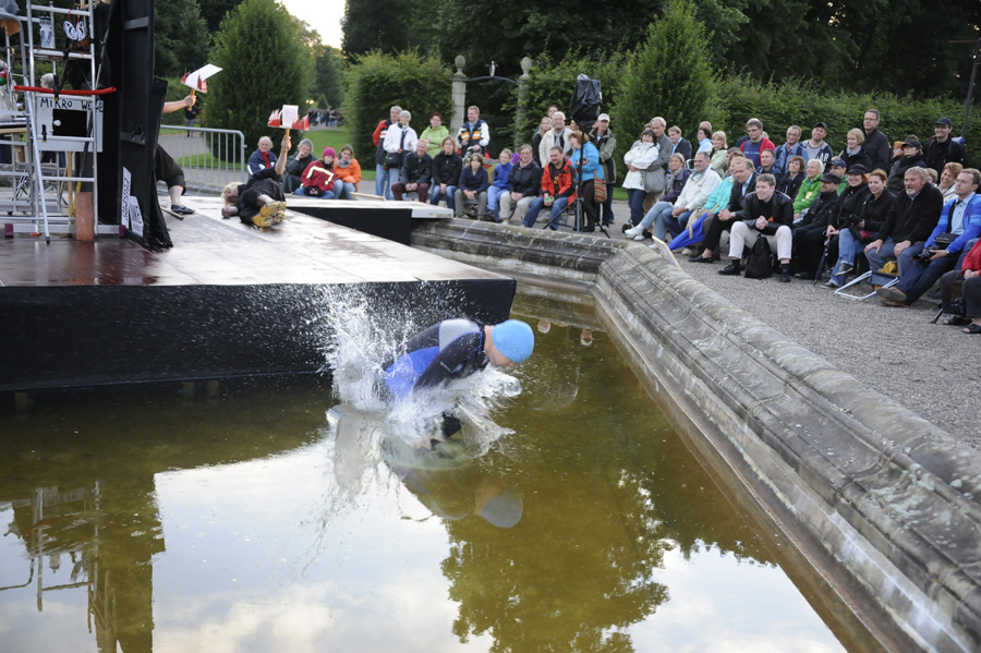 480327-KF-20110717-So-cMahramzadeh