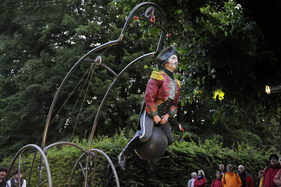 480597-KF-20110717-So-cMahramzadeh