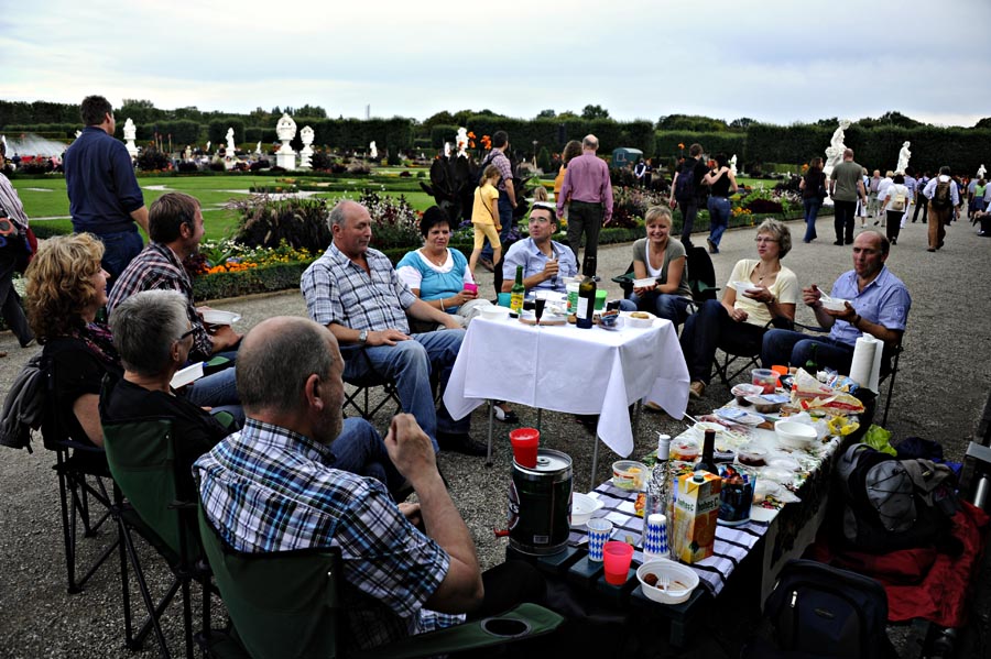 568682-Feuerwerk-Oesterreich-20110910-cMahramzadeh