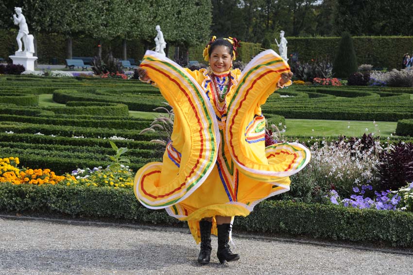 570842-Mexiko-PK-20110923-cMahramzadeh