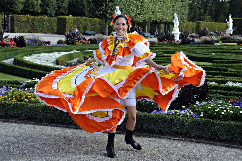 570882-Mexiko-PK-20110923-cMahramzadeh