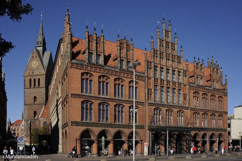 576232-City-Altstdt-20110930-cMahramzadeh-Altes-Rathaus
