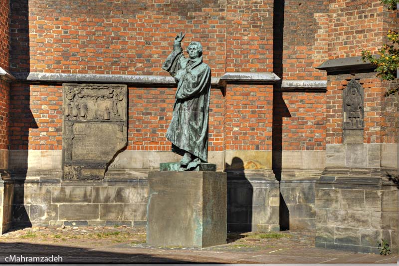 576307-City-Altstdt-20110930-cMahramzadehAnd2more-Luther
