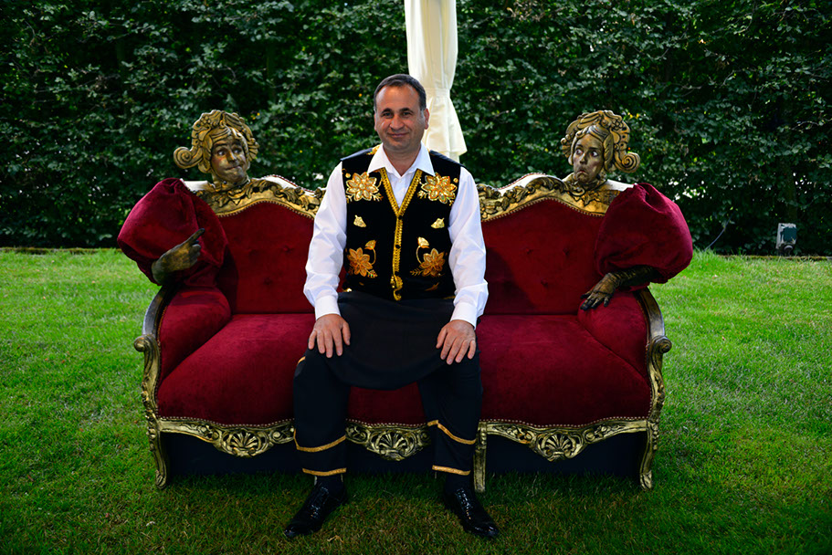 KF-35455-120710-cMahramzadeh