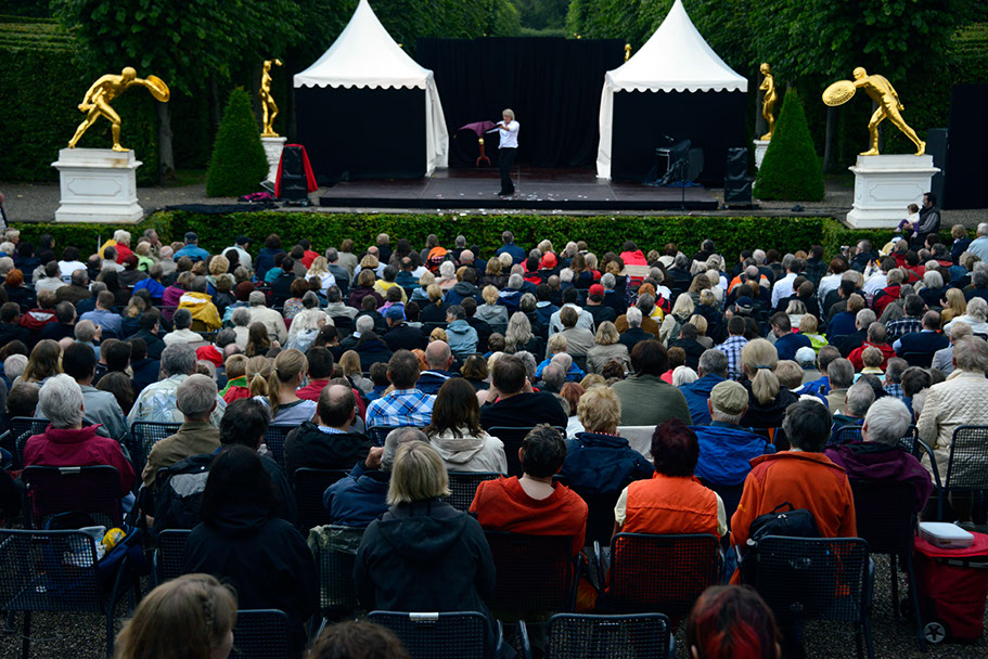 KF-36580-120710-cMahramzadeh