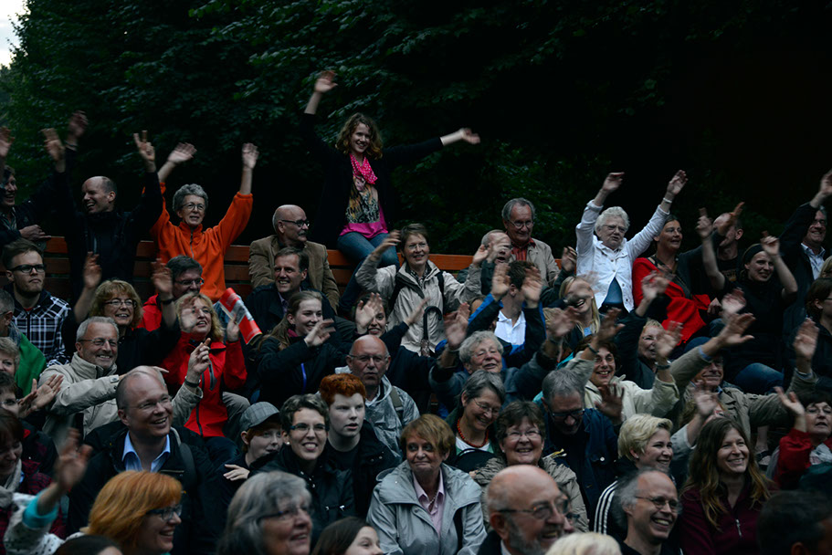 KF-38445-120710-cMahramzadeh