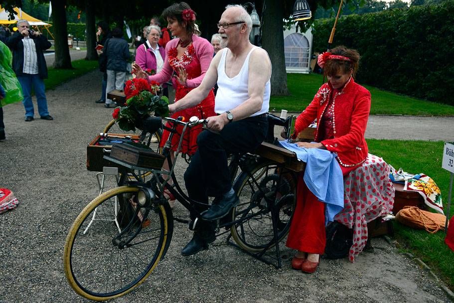 KF-37240-120710-cMahramzadeh