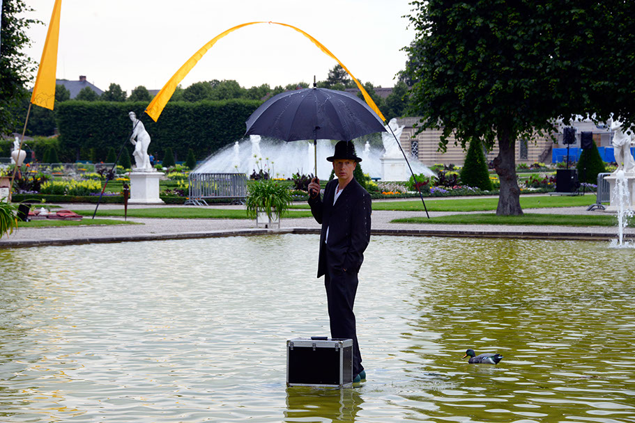 KF-35405-120710-cMahramzadeh