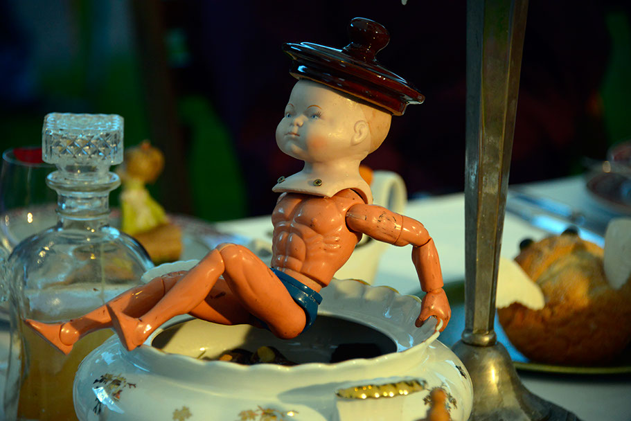 KF-37345-120710-cMahramzadeh