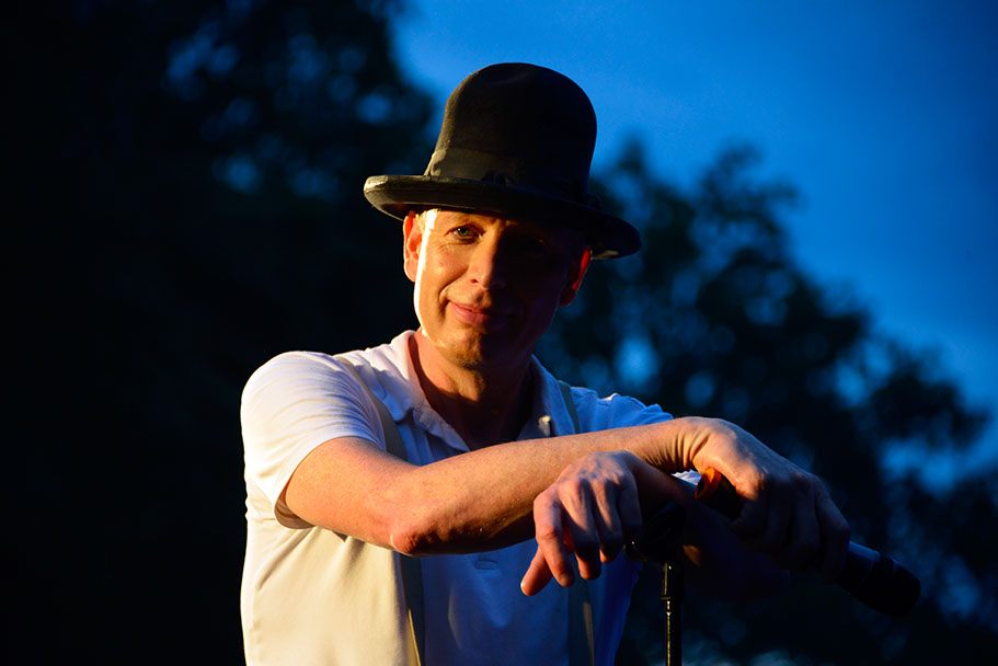 KF-38415-120710-cMahramzadeh