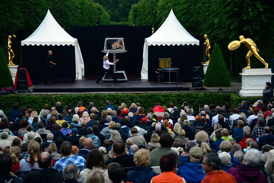 KF-36065-120710-cMahramzadeh