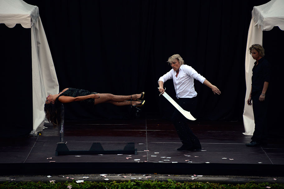 KF-36645-120710-cMahramzadeh