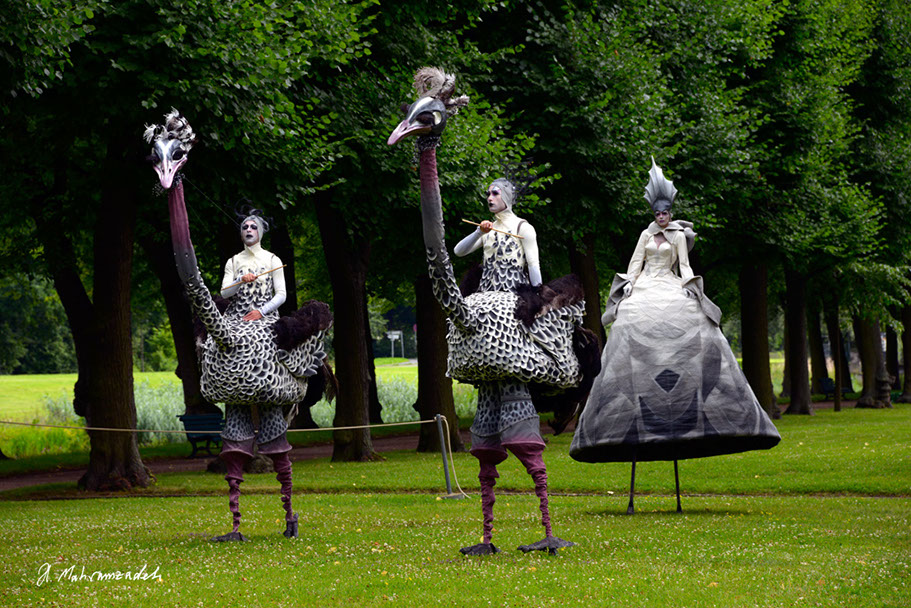 KF-39175-120711-cMahramzadeh