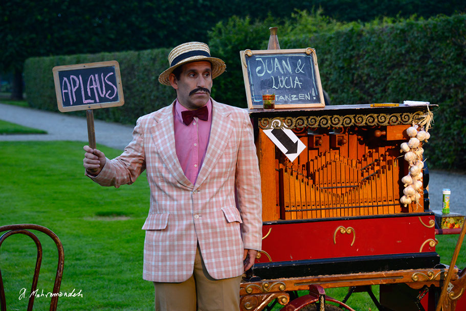 KF-42030-120711-cMahramzadeh