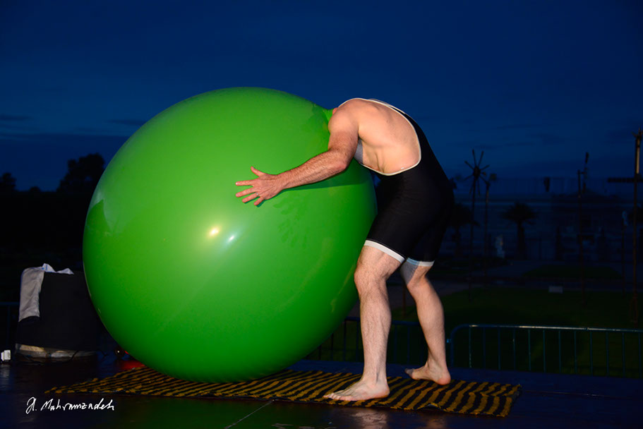 KF-43950-120711-cMahramzadeh