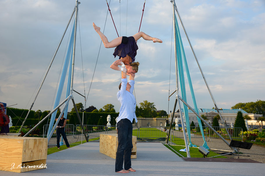 KF-41385-120711-cMahramzadeh