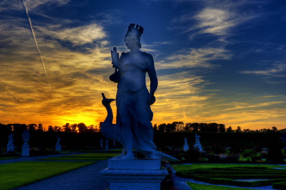 HDR-Grosser-Garten-6270And8more-Sonnenuntergang