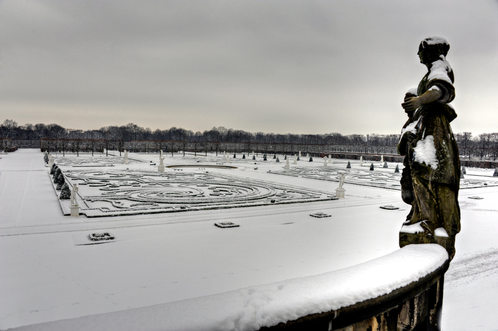 GrosserGarten-20101203-Mahramzadeh-20675-_80-_85-Uerbersicht-Schnee