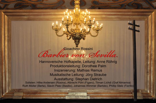 _350_MAH5883-xx-Text