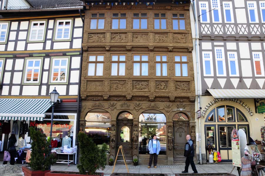 Mahramzadeh-Brocken-20100227-1011